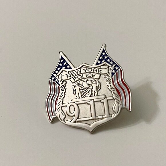 NYPD Officer 911 Hat Lapel Pin with Flag New York City Police Department Pin - Picture 8 of 8